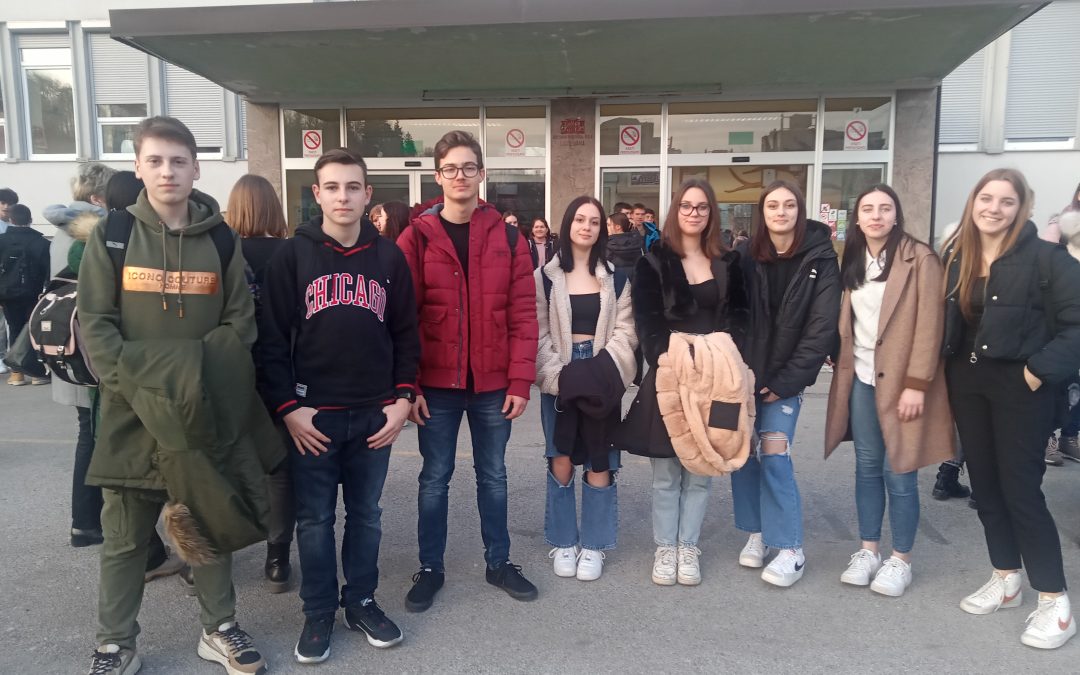 Dijaki Ekonomske šole Murska Sobota osvojili zlato in dve srebrni priznanji na državnem tekmovanju v ekokvizu