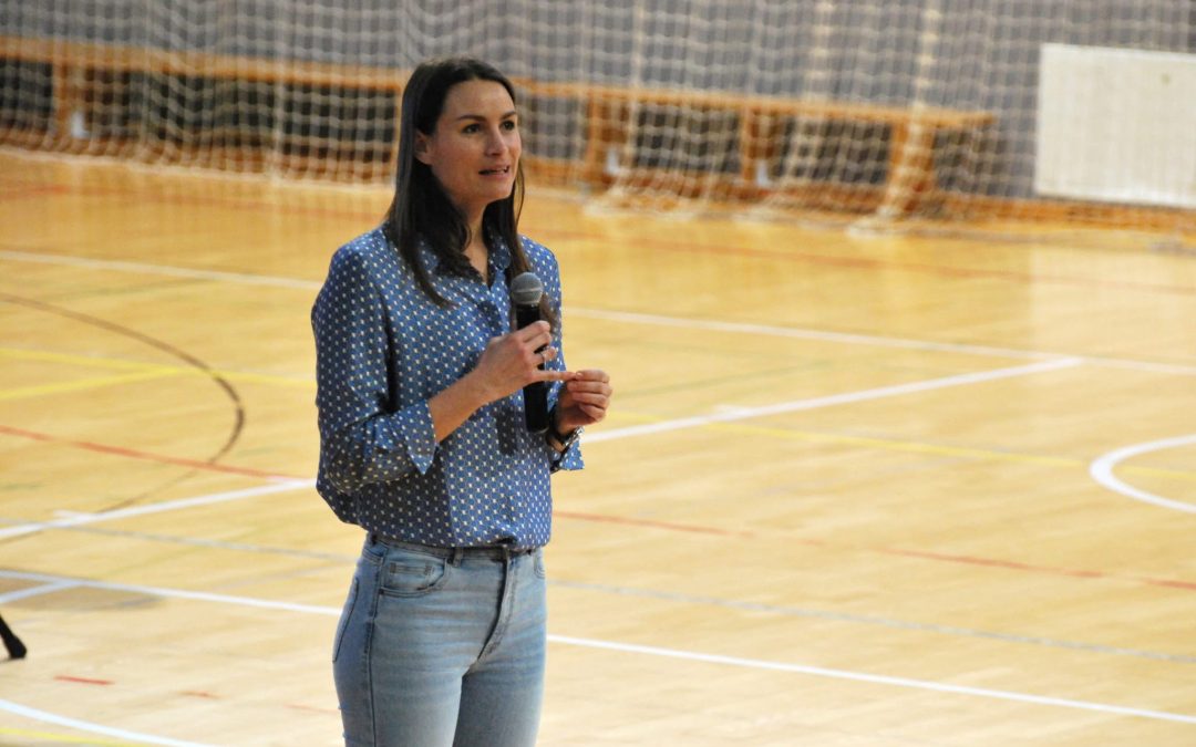 PREDAVANJE SARE ISAKOVIĆ